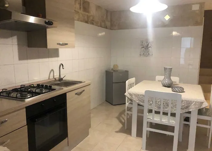 Casa Pugliese 1995
